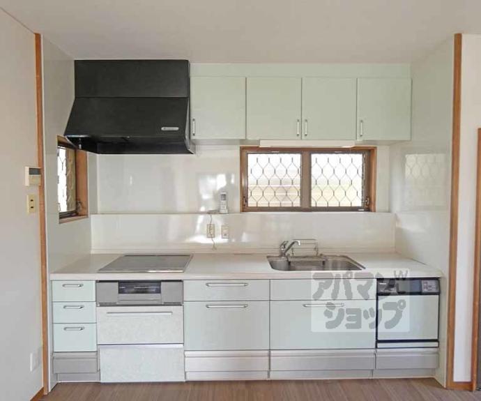 【岩倉南四ノ坪町貸家】間取