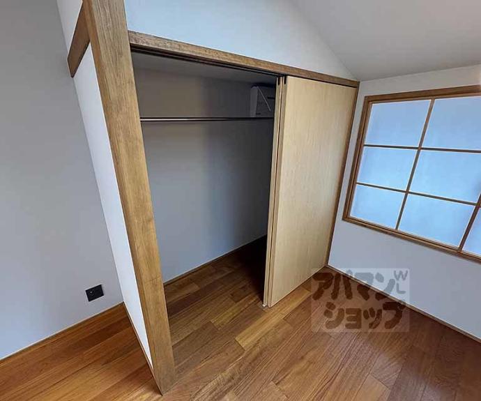 【下京区小田原町２３２－７貸家】間取