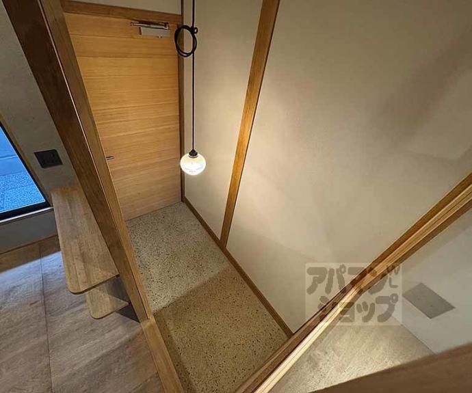 【下京区小田原町２３２－７貸家】間取