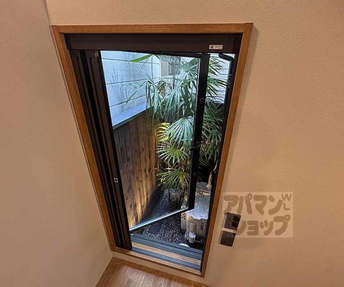 【下京区小田原町２３２－７貸家】間取