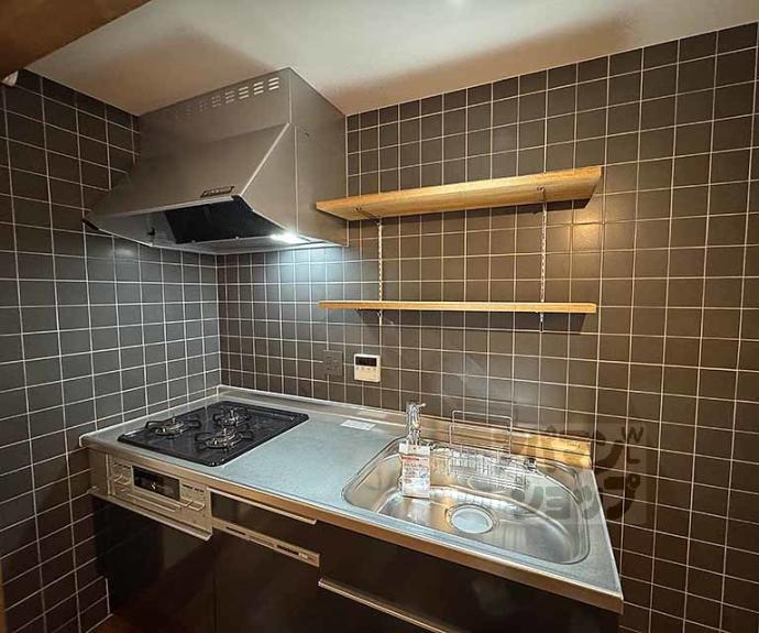 【下京区小田原町２３２－７貸家】間取