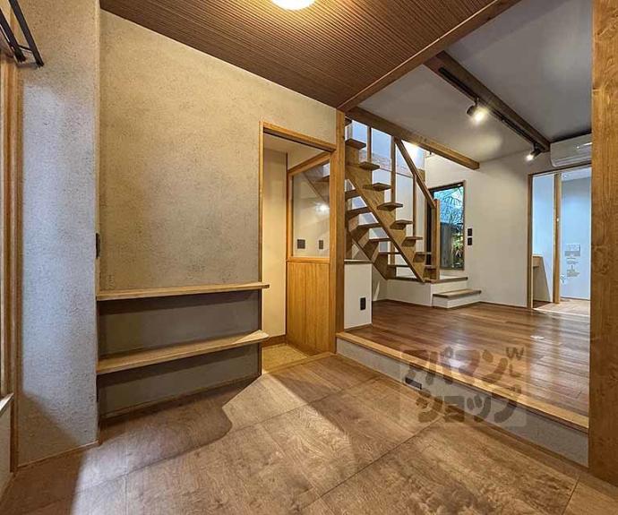 【下京区小田原町２３２－７貸家】間取