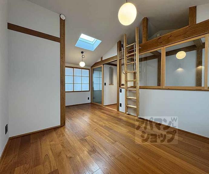 【下京区小田原町２３２－７貸家】間取