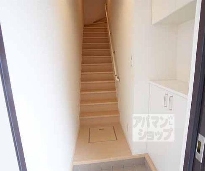 【シャーメゾン桂離宮東】間取