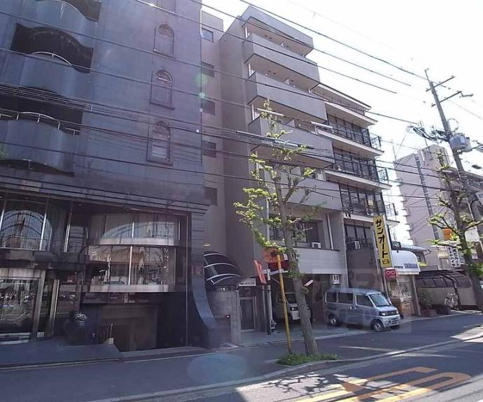 【サンハイツ伯楽】