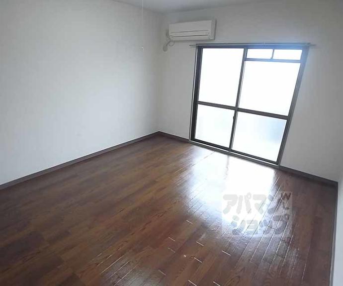 【サンライズ嵯峨】間取