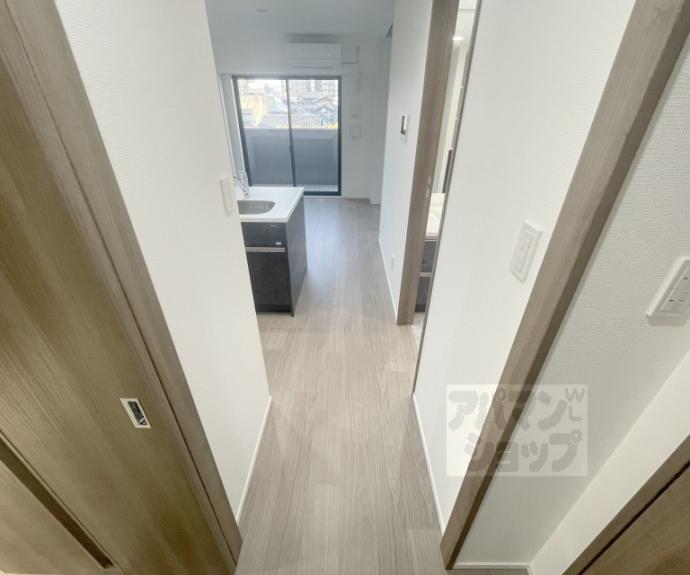 【リーガル京都御所西V】間取