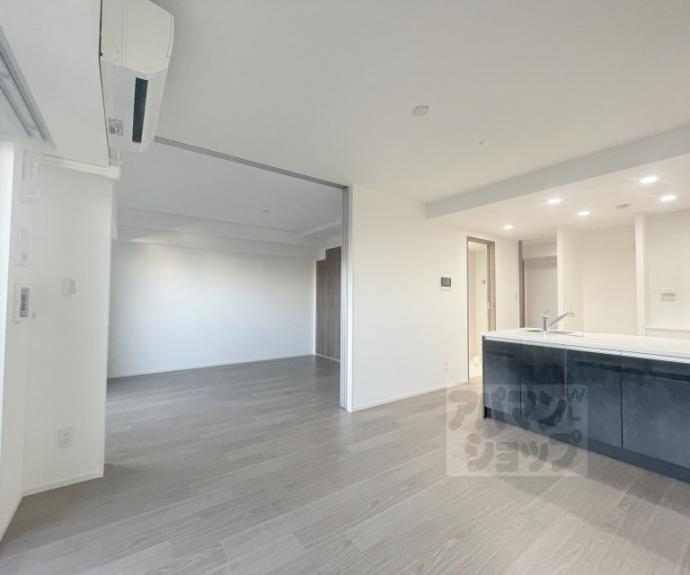 【リーガル京都御所西V】間取