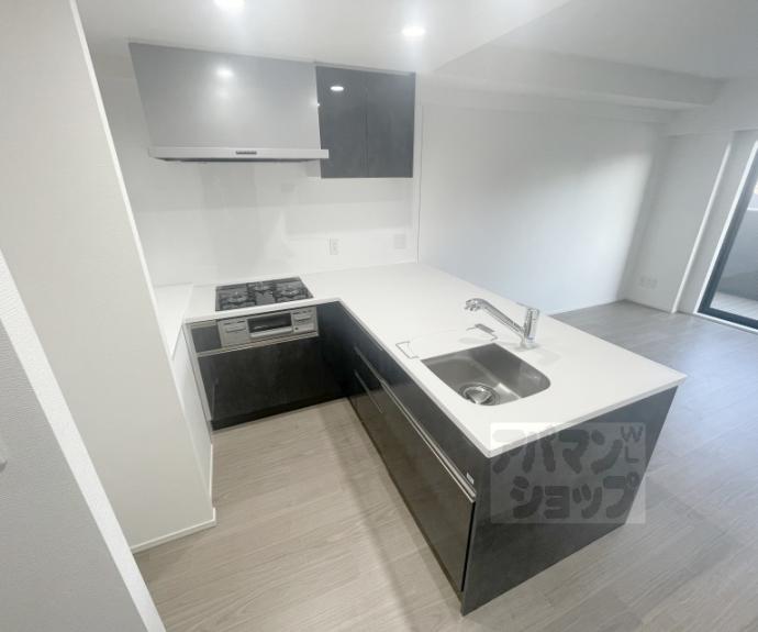 【リーガル京都御所西V】間取