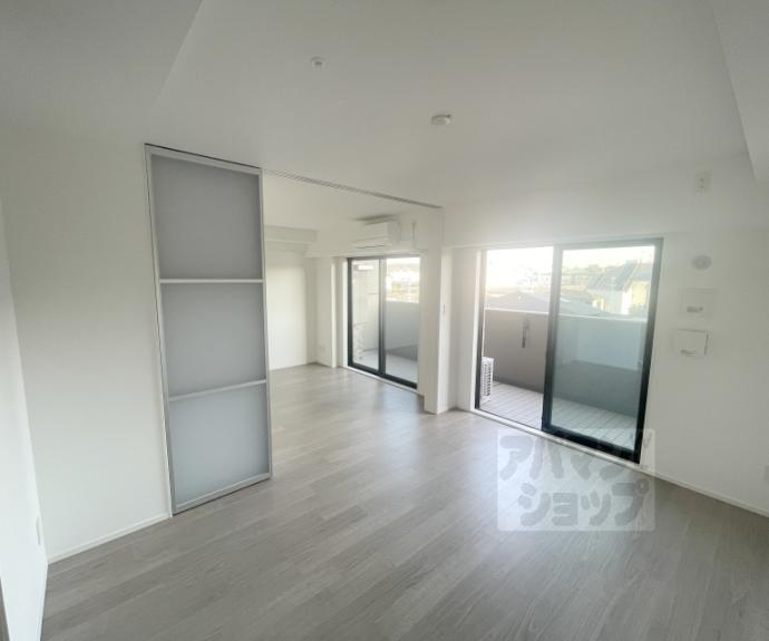 【リーガル京都御所西V】間取