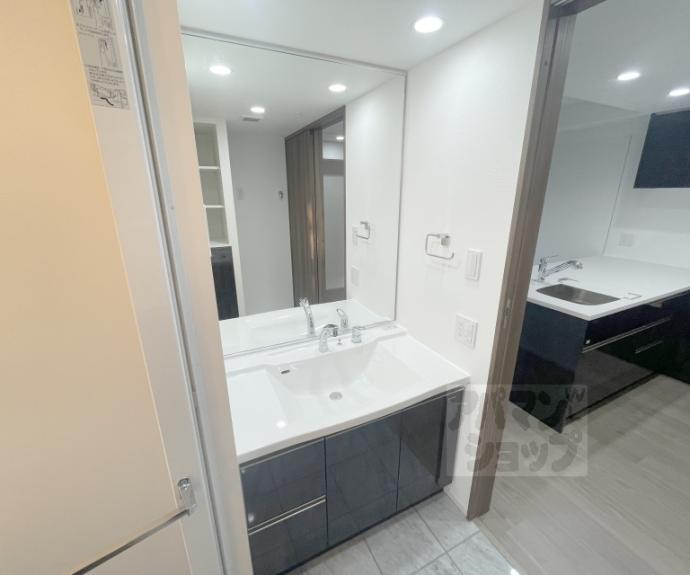 【リーガル京都御所西V】間取