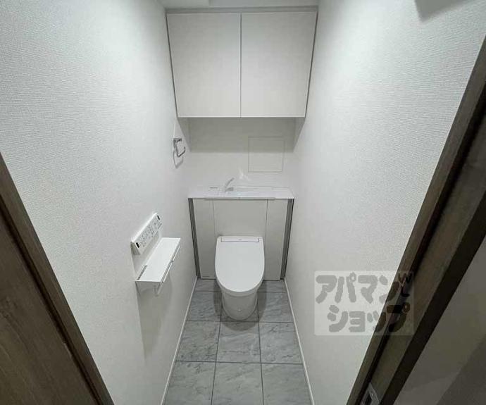 【リーガル京都御所西V】間取