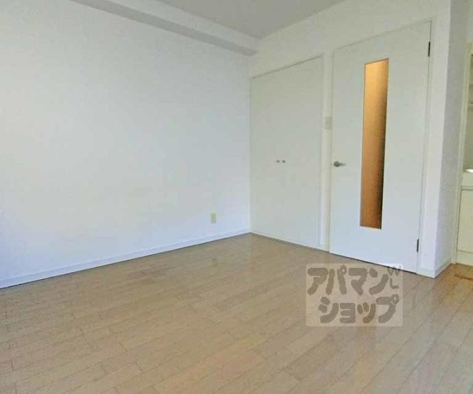 【ドゥエル西院】間取