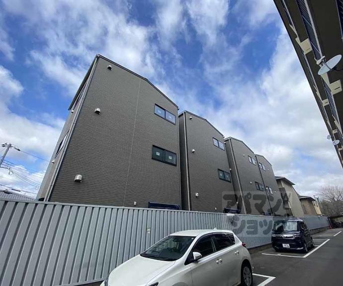 【ハーモニーテラス太秦安井車道町】