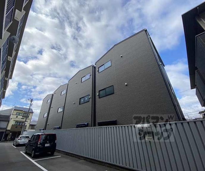 【ハーモニーテラス太秦安井車道町】