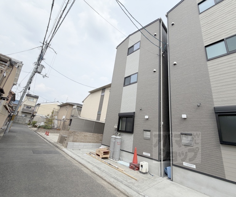 ハーモニーテラス太秦安井車道町