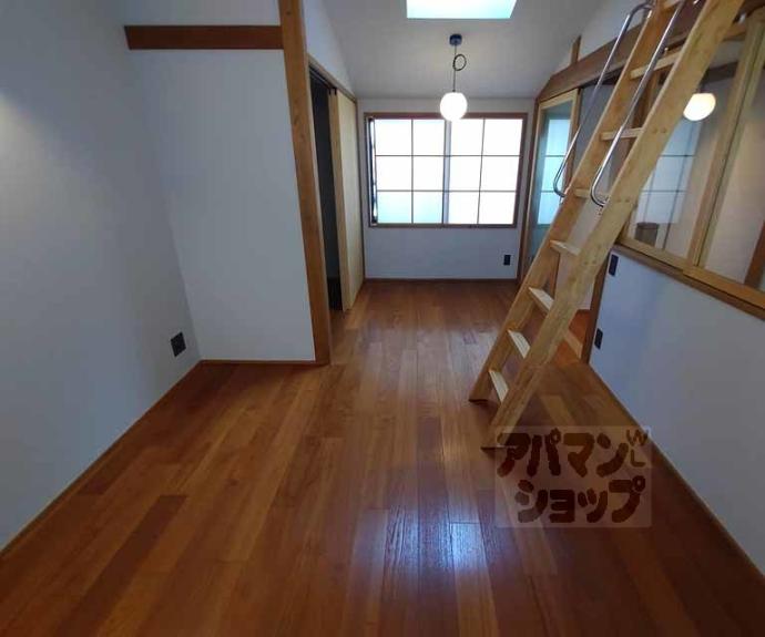 【下京区小田原町２３２－７貸家】間取