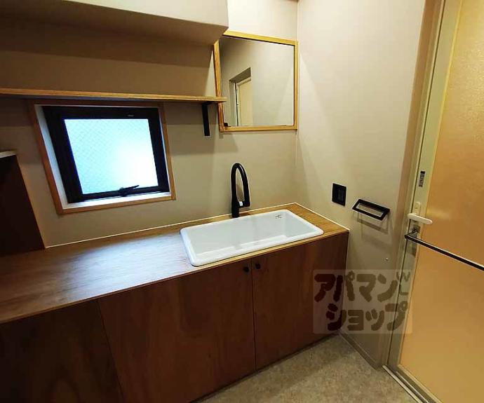 【KARASUMA STEPs】間取