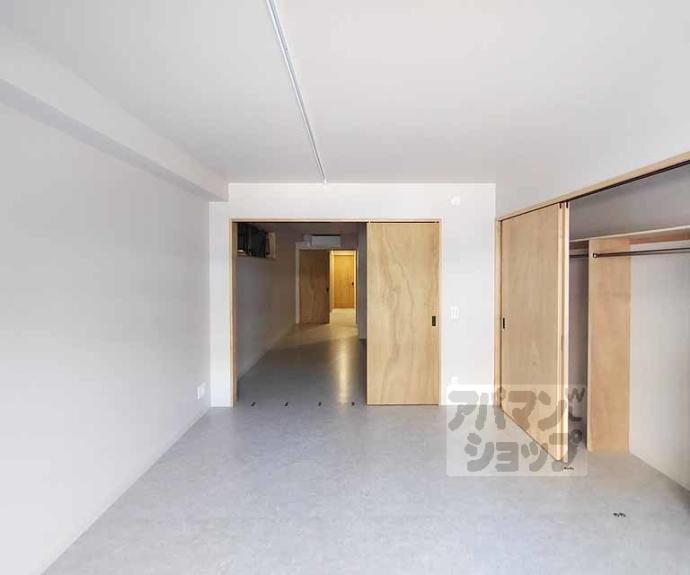 【KARASUMA STEPs】間取