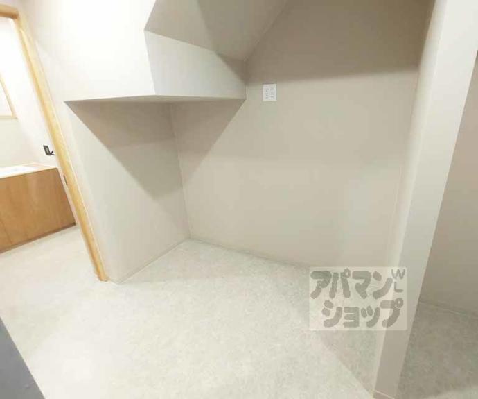 【KARASUMA STEPs】間取