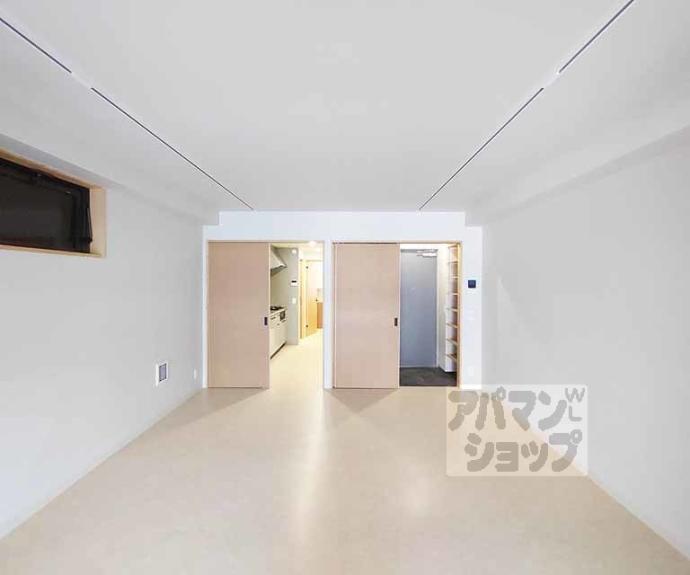 【ＫＡＲＡＳＵＭＡ　ＳＴＥＰｓ】間取