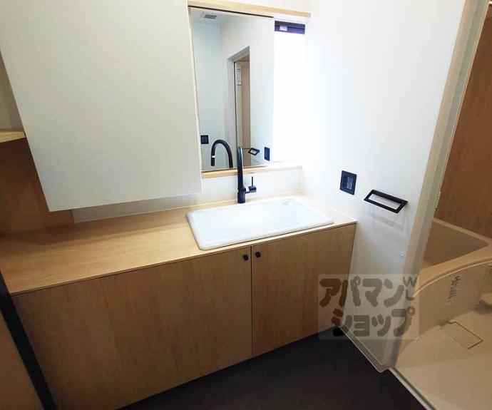 【KARASUMA STEPs】間取