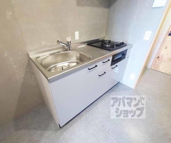 【ＫＡＲＡＳＵＭＡ　ＳＴＥＰｓ】間取