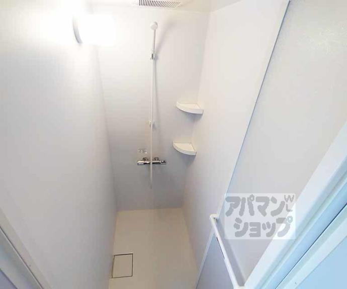 【ＫＡＲＡＳＵＭＡ　ＳＴＥＰｓ】間取