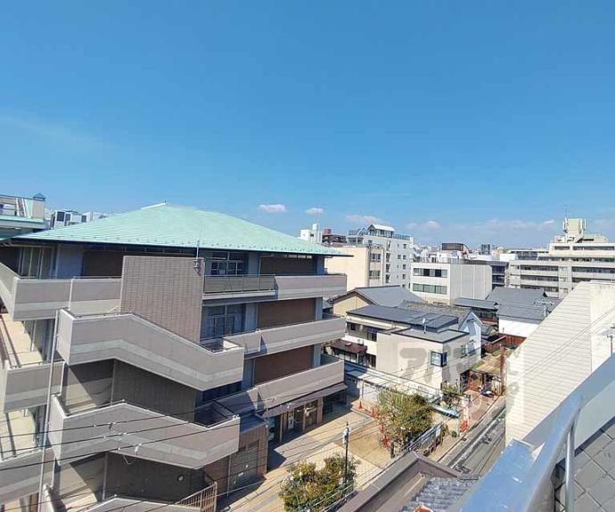 【ＫＡＲＡＳＵＭＡ　ＳＴＥＰｓ】間取