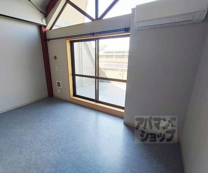 【ＫＡＲＡＳＵＭＡ　ＳＴＥＰｓ】間取