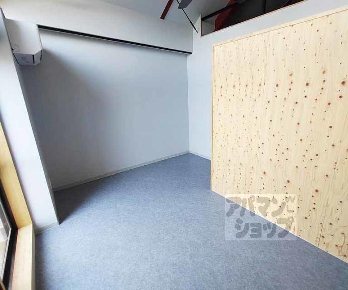 【ＫＡＲＡＳＵＭＡ　ＳＴＥＰｓ】間取