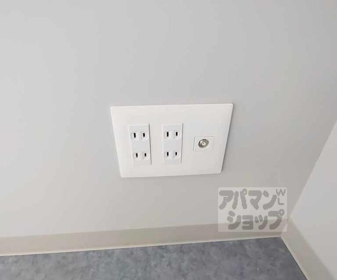 【ＫＡＲＡＳＵＭＡ　ＳＴＥＰｓ】間取