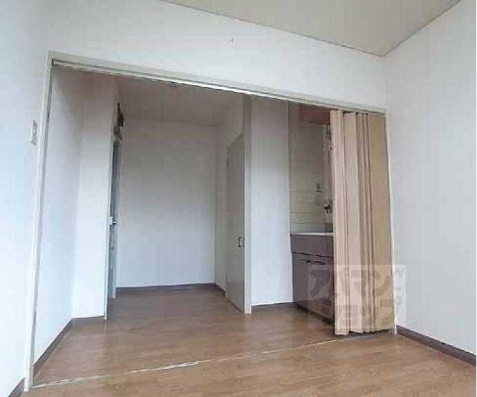 【里の前ハイツ】間取