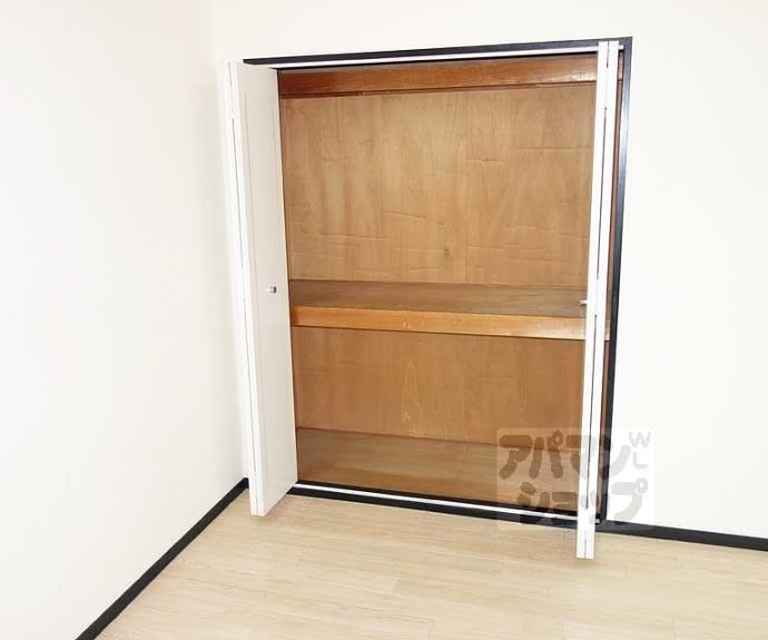 【西新屋敷太夫町マンション】間取