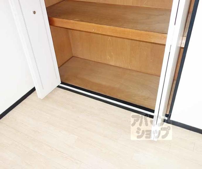 【西新屋敷太夫町マンション】間取