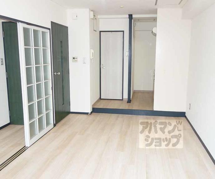 【西新屋敷太夫町マンション】間取