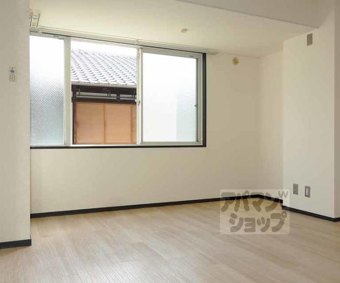 【西新屋敷太夫町マンション】間取