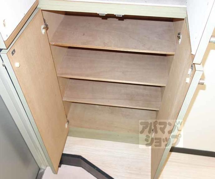 【西新屋敷太夫町マンション】間取