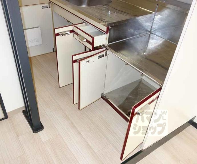 【西新屋敷太夫町マンション】間取