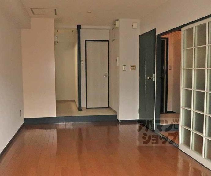 【西新屋敷太夫町マンション】