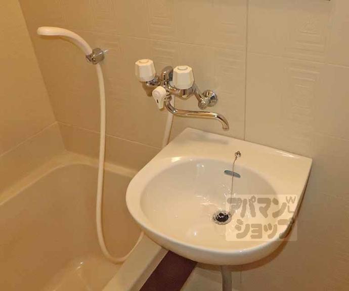 【西新屋敷太夫町マンション】