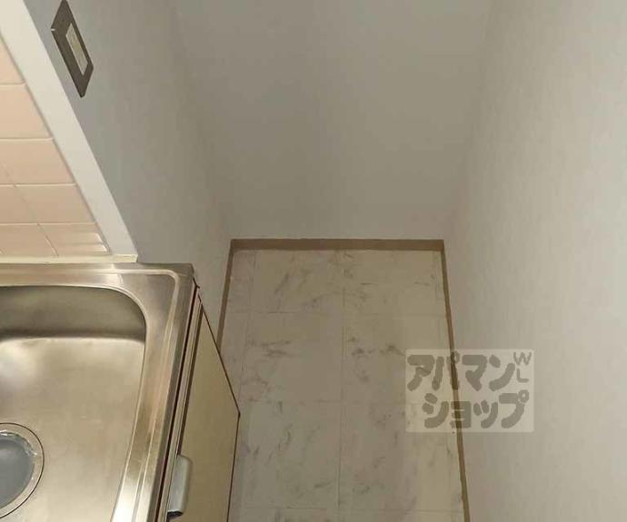 【西新屋敷太夫町マンション】