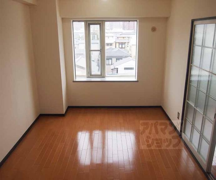 【西新屋敷太夫町マンション】間取