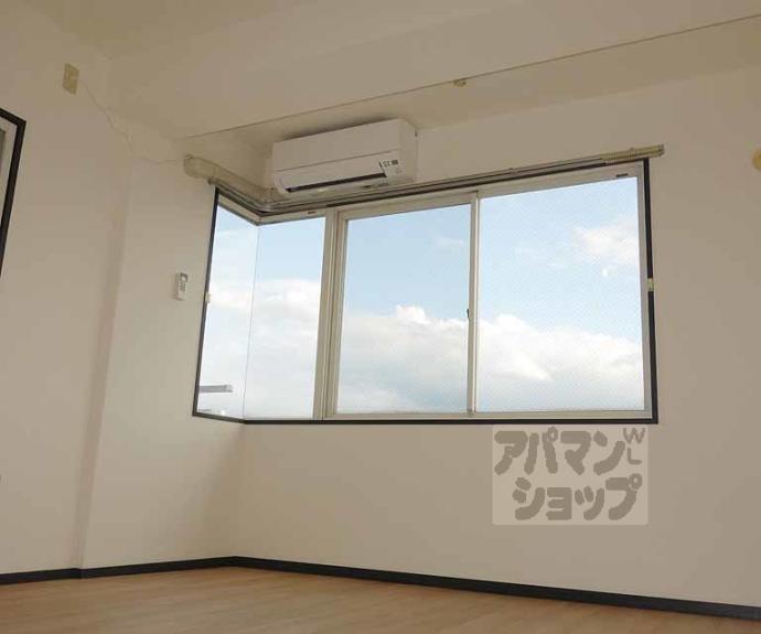 【西新屋敷太夫町マンション】間取