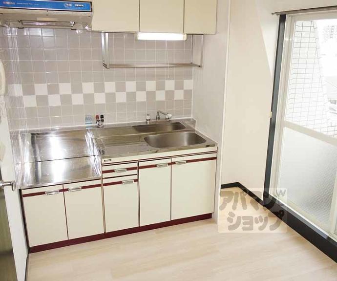 【西新屋敷太夫町マンション】間取