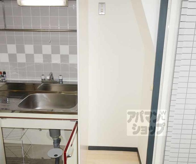 【西新屋敷太夫町マンション】間取