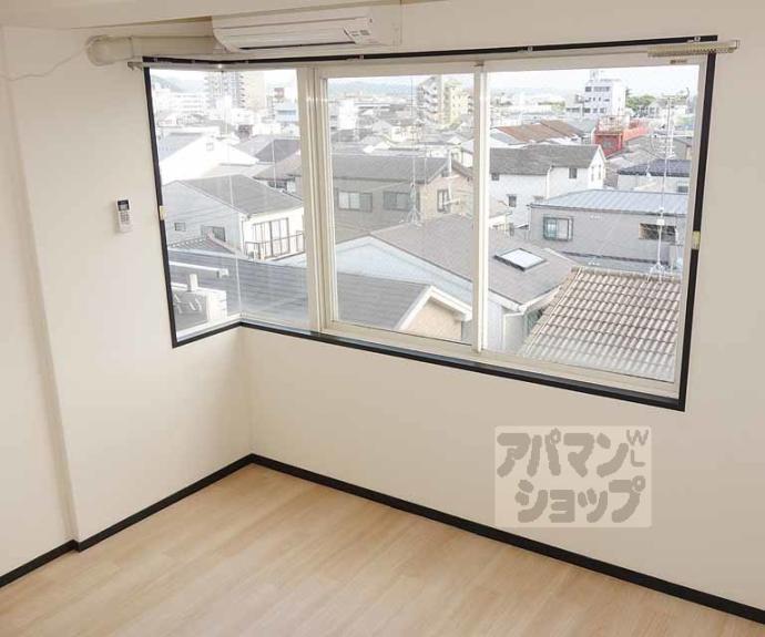 【西新屋敷太夫町マンション】間取