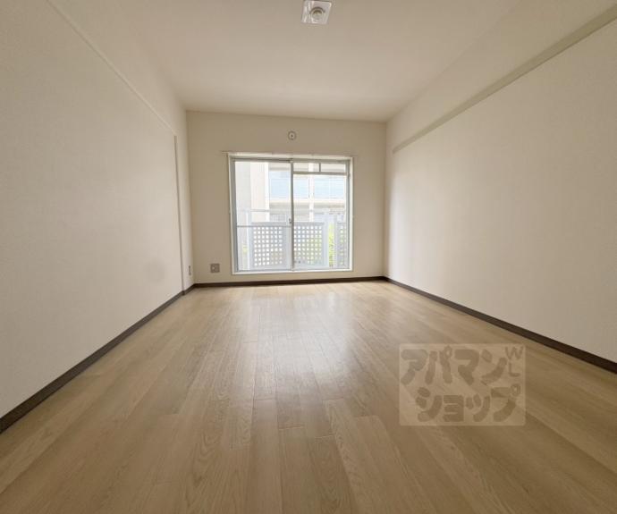 【サンコート五條】間取