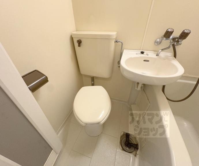 【サンコート五條】間取