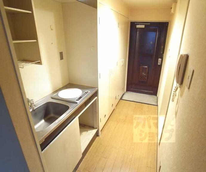 【サンコート五條】間取